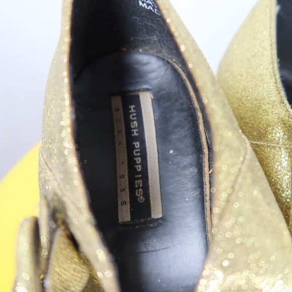 Vintage 90s Hush Puppies gold glitter mary-jane strap heeled shoes 5 - Picture 8 of 9